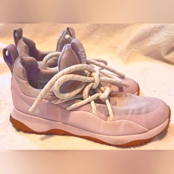 Nike City Loop BabyPink Exercise Gym Workout Comfy Running Sneaker Shoe Size 8.5 - Picture 3 of 5